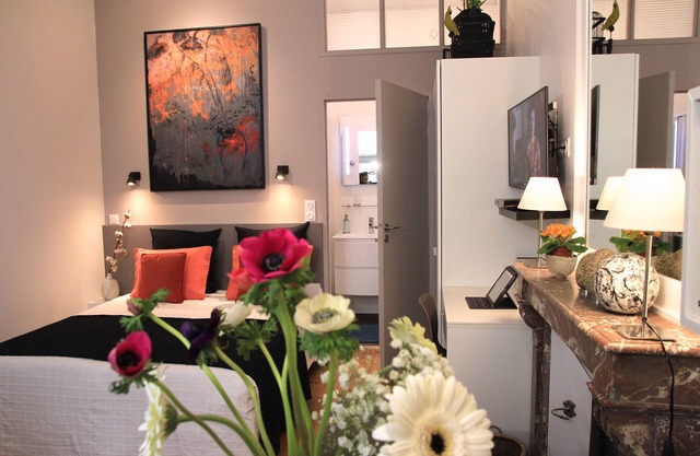 Beautiful Studio, comfort and design, hyper center (quiet street)
