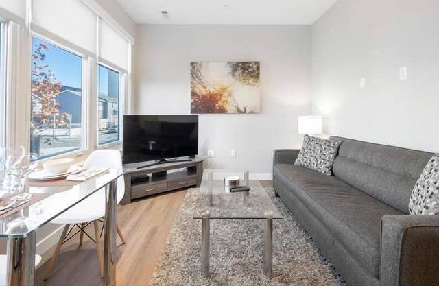 Beautiful Studio | Furnished | Rooftop Deck w/ Water Views | GLS