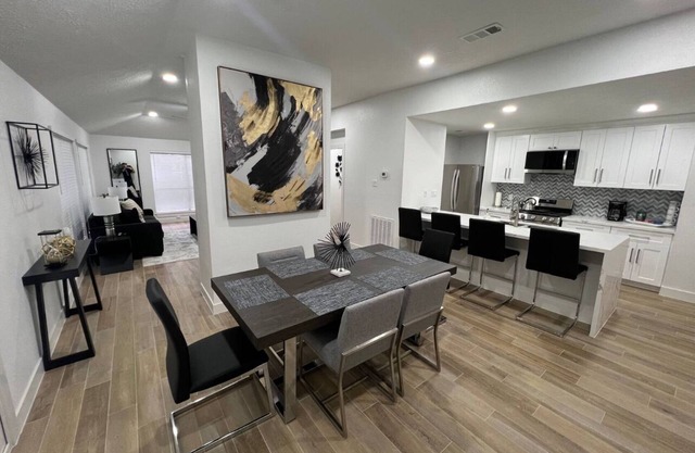 Beautiful, Stunning Home