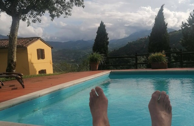 Beautiful Tuscan villa with private pool and stunning views - Prices reduced!