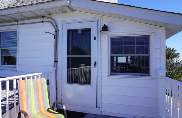Beautiful View In Slaughter Beach! Pet Friendly