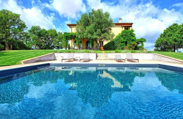 Beautiful villa with private pool