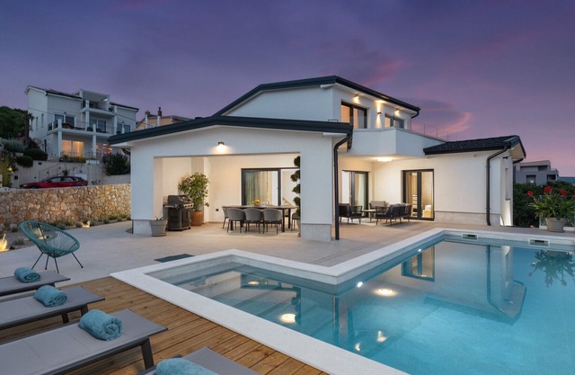 Beautiful Villa Dumboka