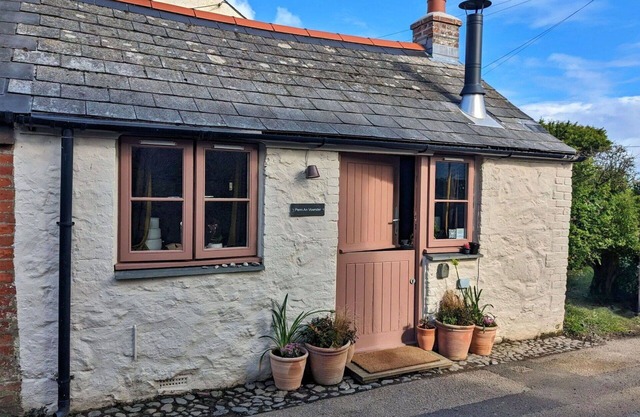 Beautiful villa for 2 guests with WIFI and pets allowed