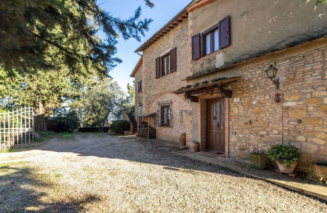 Beautiful villa for 6 people with WIFI, A/C, TV, pets allowed and panoramic view