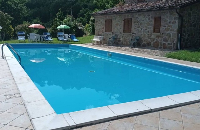 Beautiful villa for 7 guests with pool, WIFI