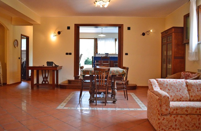 Beautiful villa in the hills 10 minutes from the sea with a fabulous view