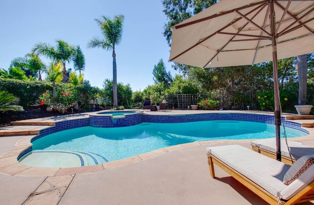 Beautifully designed home with Luxury Furnishings