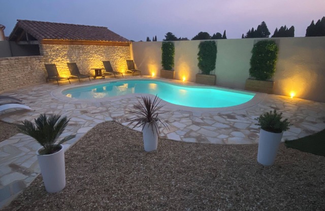 Beautifully renovated Provencal farmhouse - Swimming pool & Spa