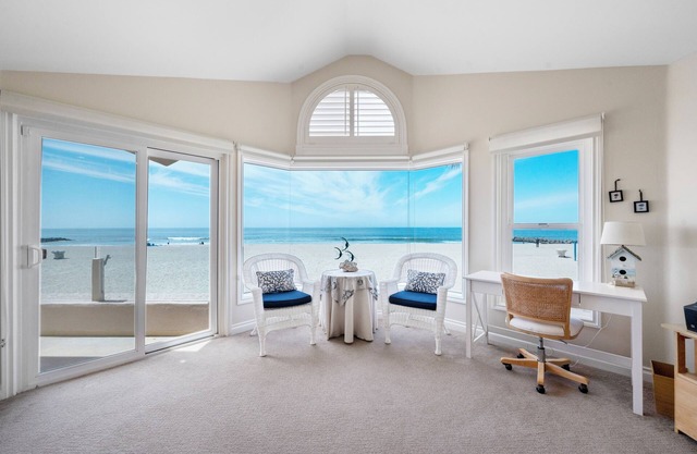 Beauty on the Beach l Oceanfront Escape