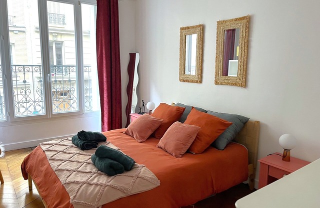 Bel Appartement Haussmannien à Montparnasse