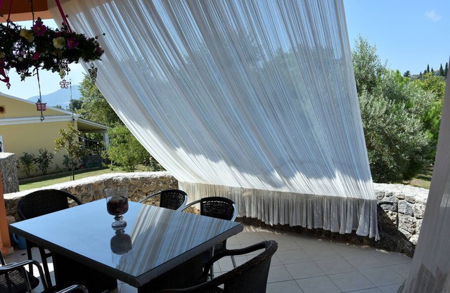 Bella's Home - 4 bedrooms near Corfu town (Licensed 0829Κ92000501701)