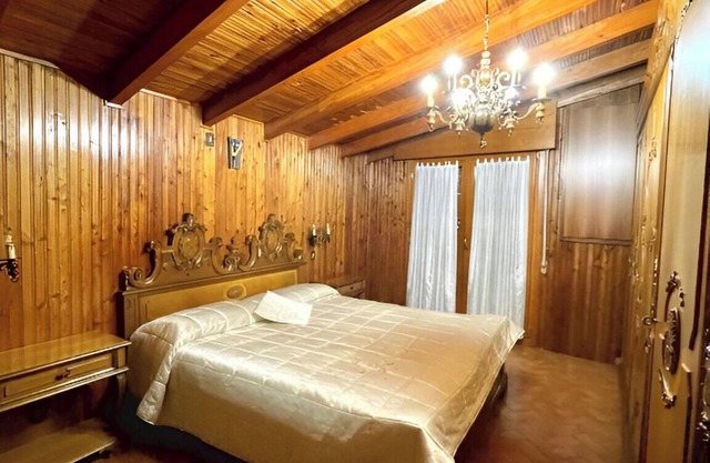 Bellavista apartment in Vertova with breathtaking mountain views