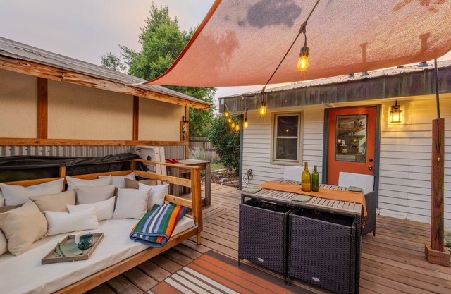 Bellvue Hideaway: Adventure & Calm Near Fort Collins!