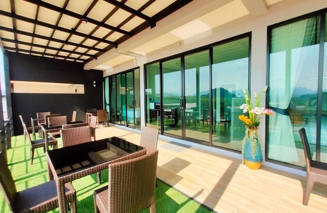 Belong Boutique Hotel