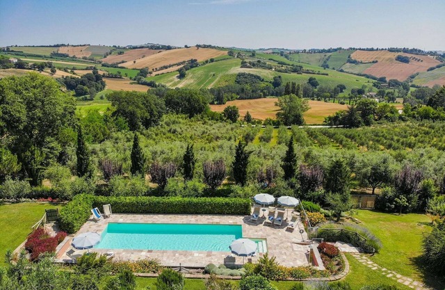 Belvilla by OYO Villa Azzurra