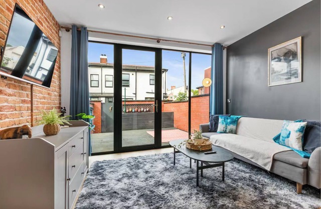 Beresford Place | 3 Bedrooms | Manchester