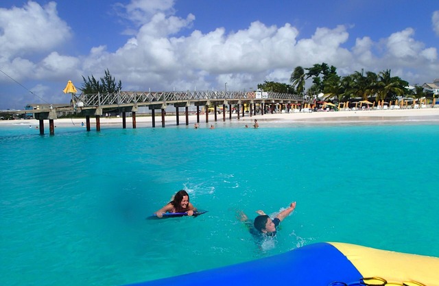 Best deal Alert! Central location and a 5 Min Walk to the beach