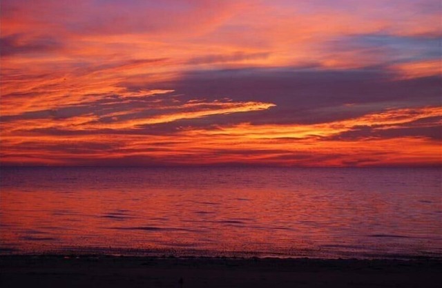 BEST LAKE HOUSE, BEST BEACH HOUSE Lake Michigan, relaxing!
