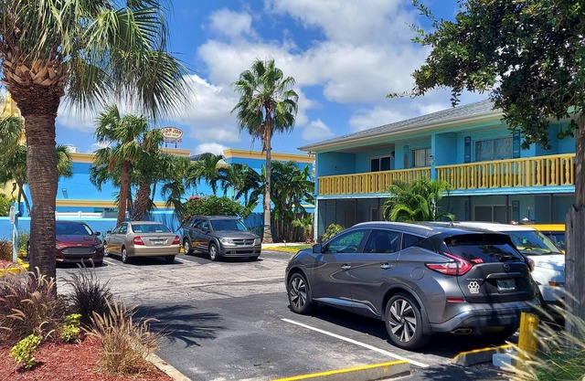 Best Location nPet friendly Marion Lane Suites 1 by RonJon Surf shop and Beach