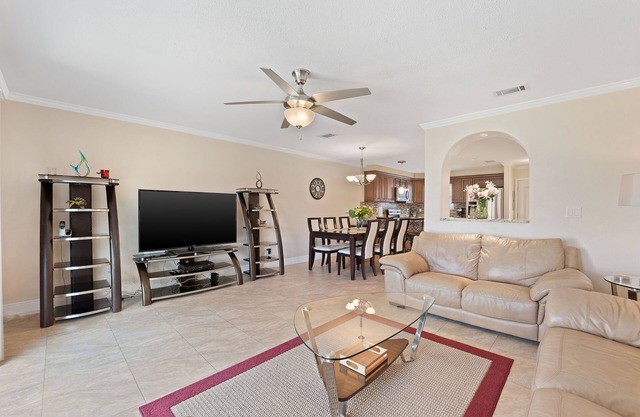 Best location in the resort with beach access and private parking