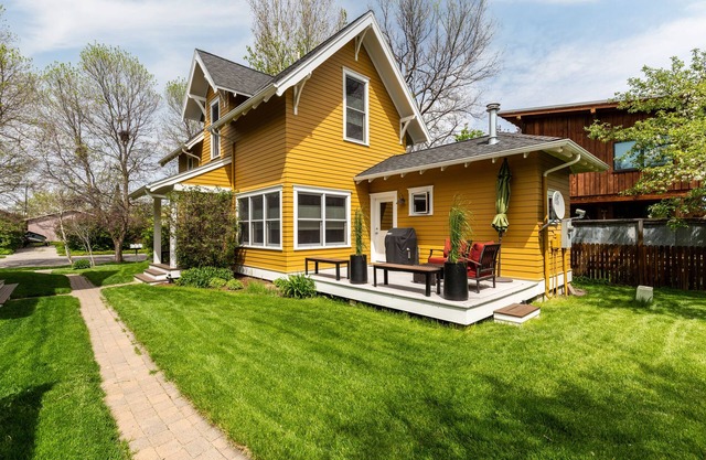 Best of Downtown Bozeman! 2 VRBO's on This Property (See Listing #1214345)