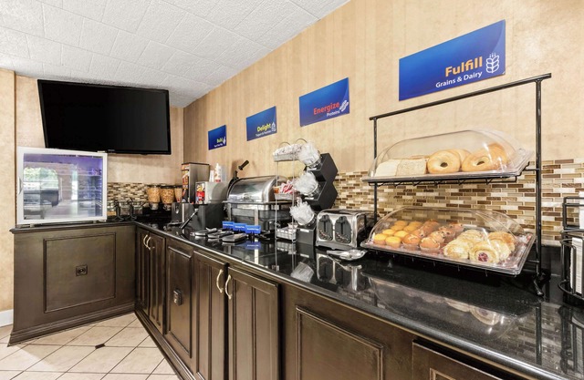 Best Western Hazlet Inn