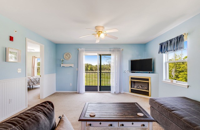 Bethany Bay Third-Floor Dog-Friendly Condo w/Free WiFi, Balcony, & Shared Pool