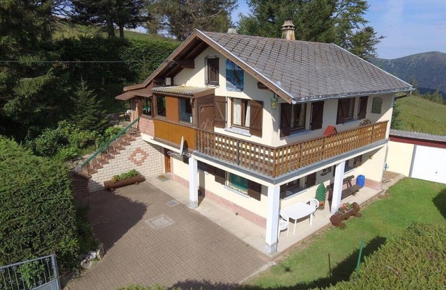 Between Alsace and Vosges, gite in a beautiful chalet.