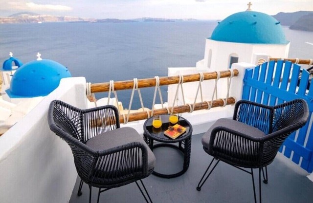 BH532 - C - Suite santorini