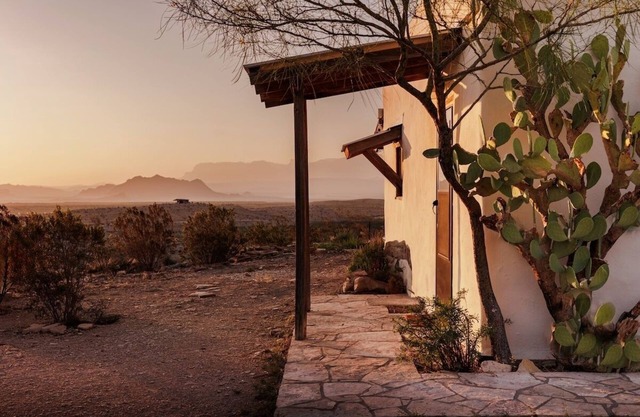 Big Bend Escape Designer Adobe w/Mountain Views