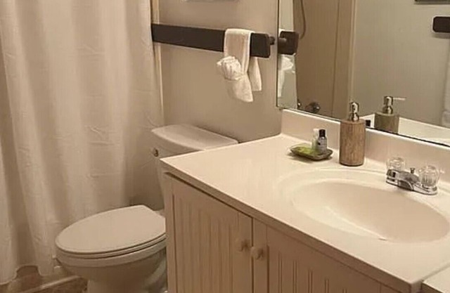 Big Canoe Condo with Views of Lake Sconti