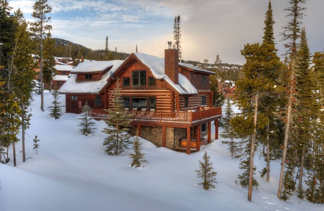 Big Sky Vacation Rentals: PR Rosebud 26