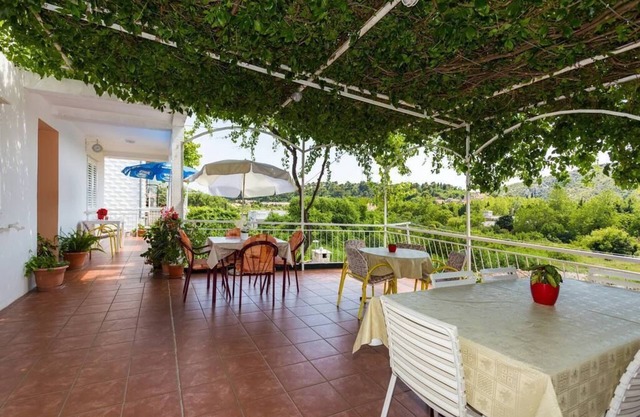 Big studio apartment in Mlini