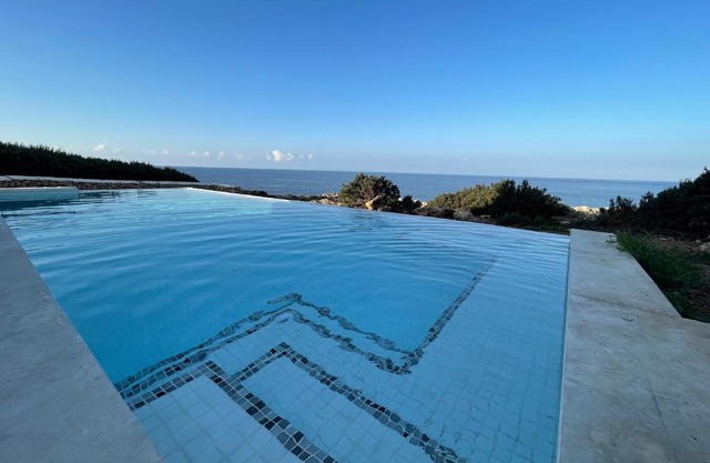 Binisamar Infinity Pool over the sea