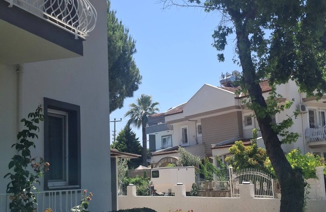 Bizim Kelebek Otel - Suite with Balcony