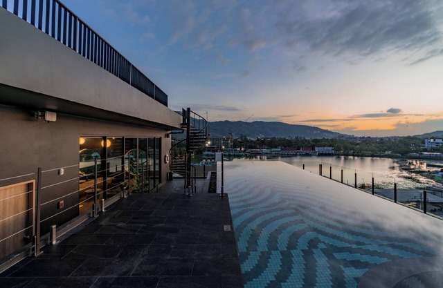 Blu Monkey Hub & Hotel Bangtao Beach Phuket