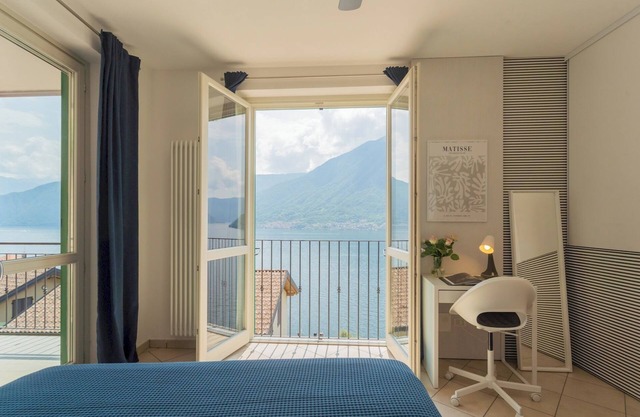 Blue Bliss Apartment by Rent all Como