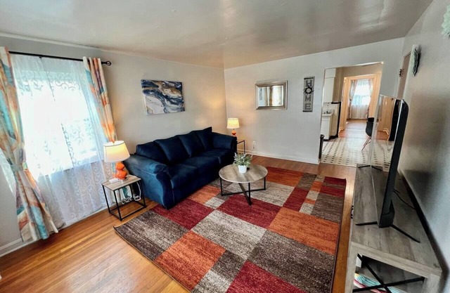 Blue Elegance 1Bdrm Apt 15 Min to UC Medical