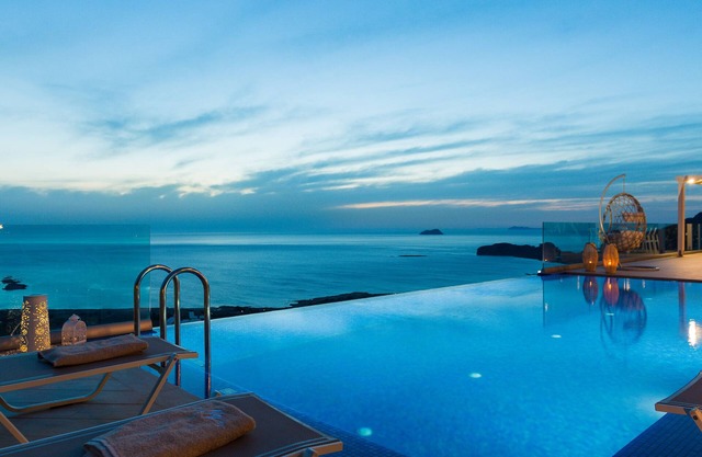 Blue Horizon Double Villas, luxury, sea & sunset view, infinity pool