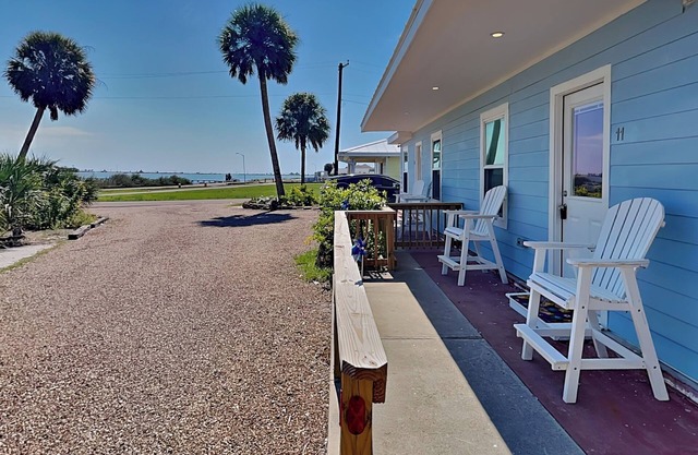 Blue Marlin #1 | Bay Views, Community Pool