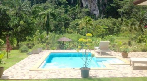 Blue River 2 bedrooms Pool villa