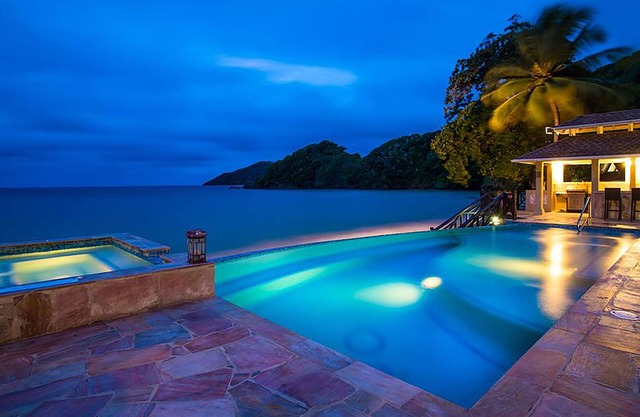 Blue Waters Inn