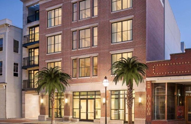 Bluegreen's King 583 Resort - Studio – Charleston Charm Meets Modern Luxury