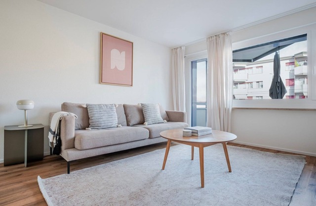 Blueground | Dietikon, balcony, nr Park