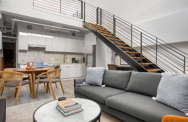 Blueground | Historic Core, pool, nr The Bradbury Building