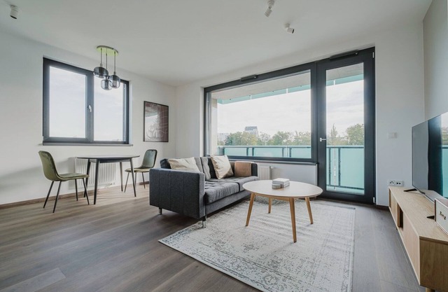 Blueground | Prague 3, new build & balcony (PRG-37)