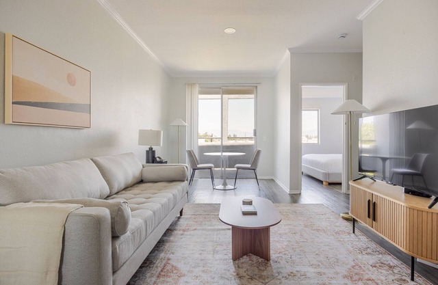 Blueground | Sherman Oaks, view, nr Griffith Park