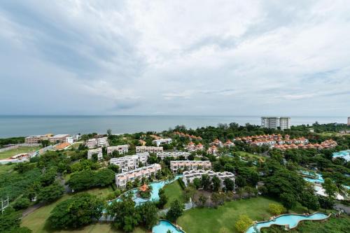 Boathouse Hua Hin Condo