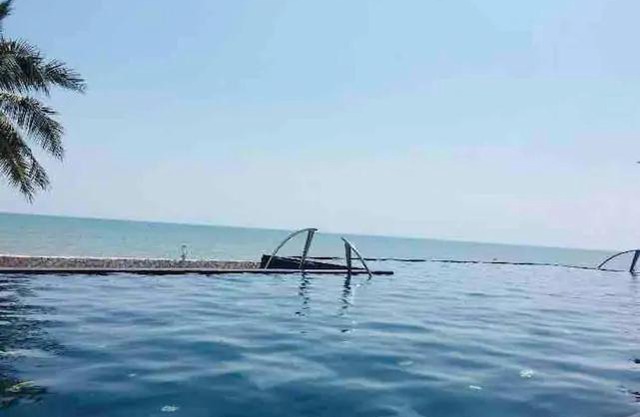 Boathouse huahin boat house by the sea(可以看海的家)
